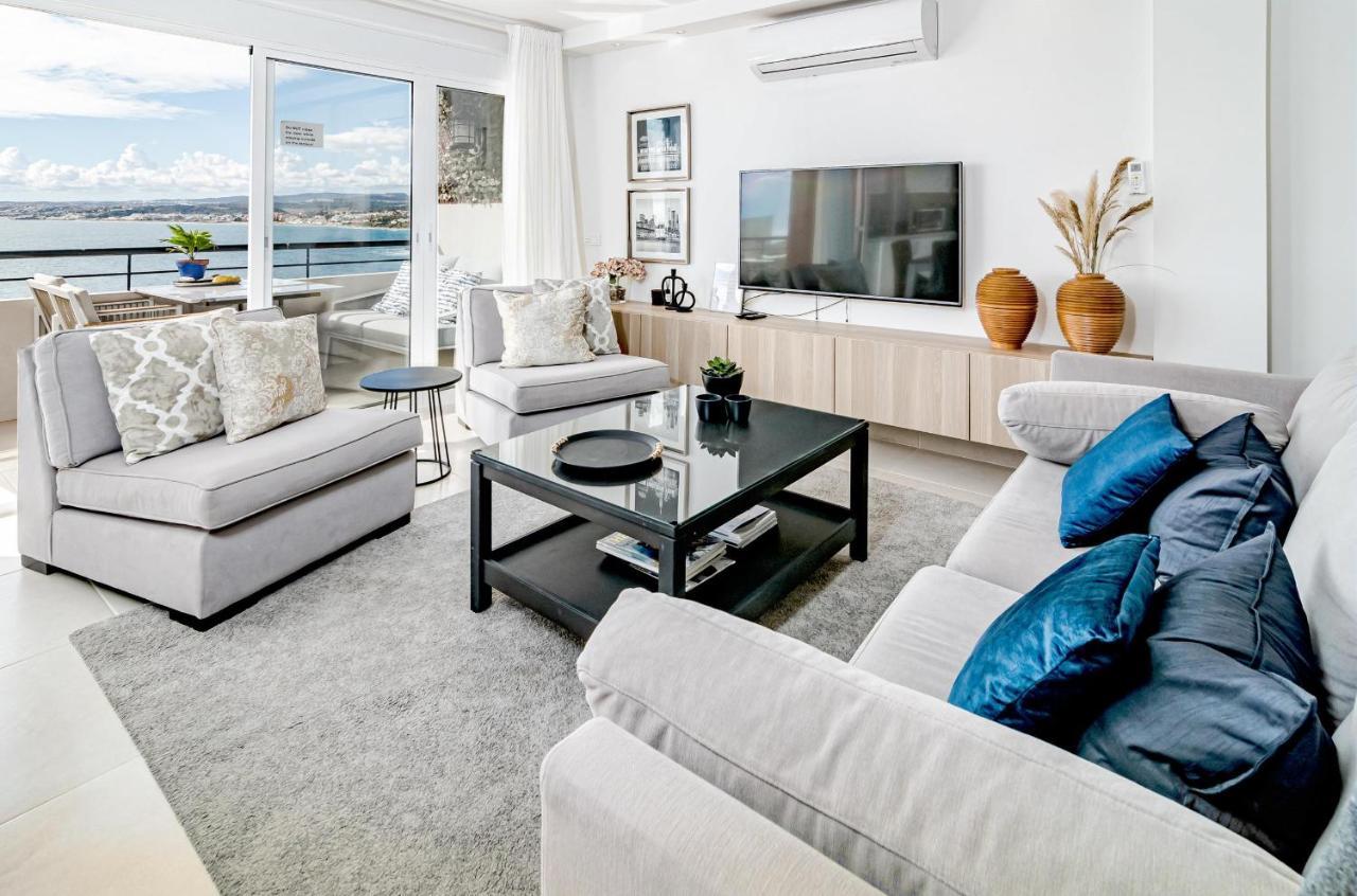 Cp - Modern Beachside Apartment In 에스테포나 외부 사진
